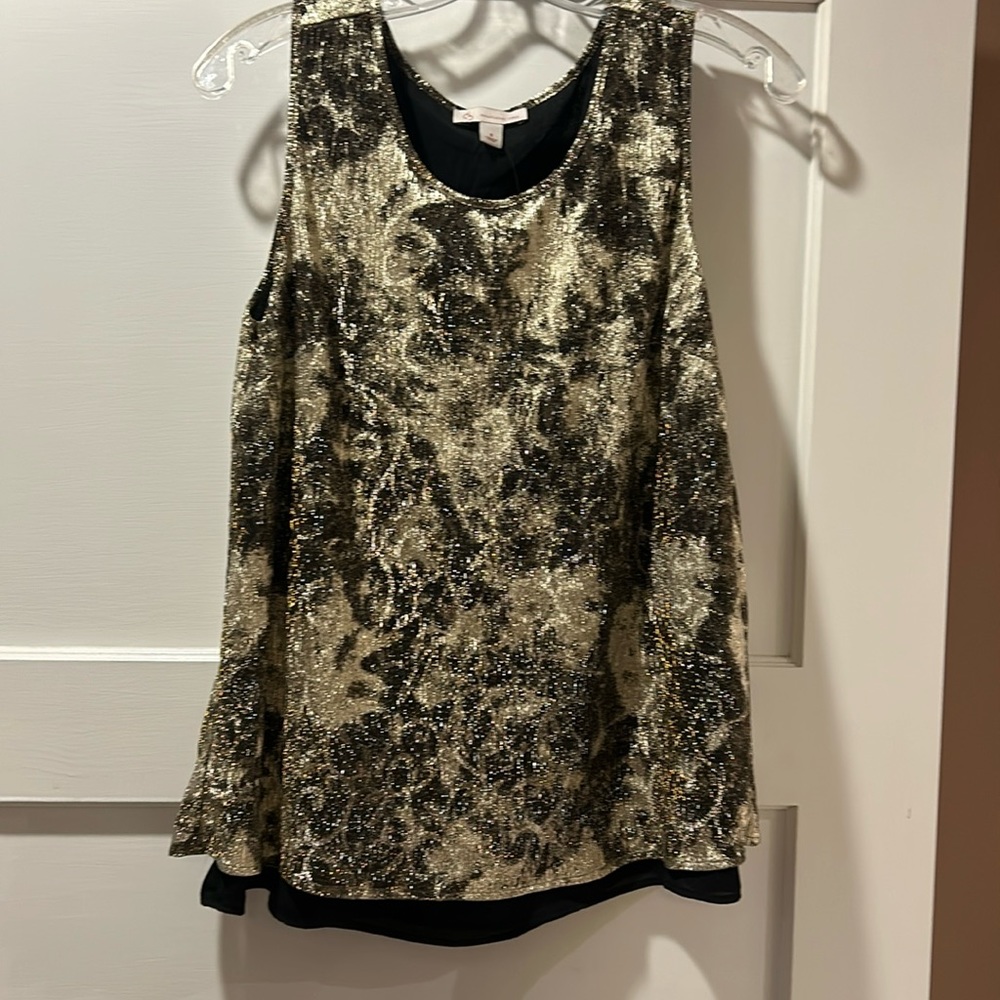NWT Dressbarn Gold & Black Top